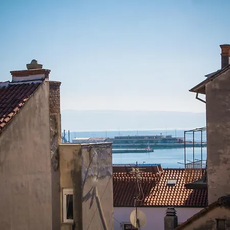 Laura Lux Gostinjska kuća