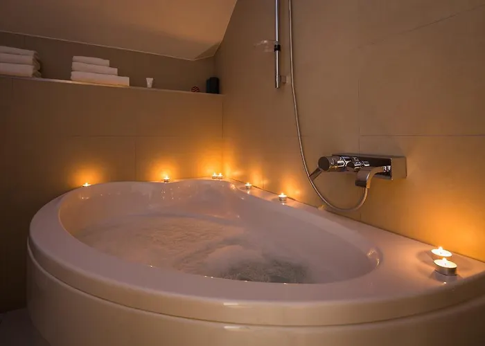 Guest house Laura Lux 4*