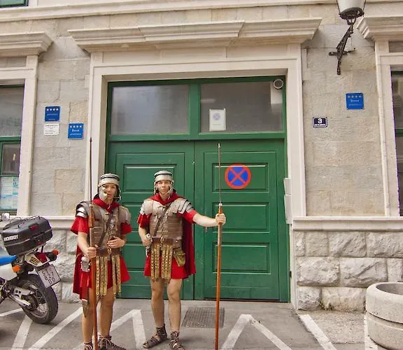 Pensionat Laura Lux Split